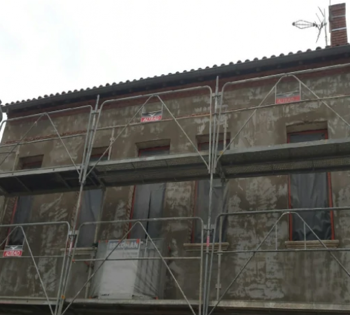Enduit taloché façade avant travaux Haute-Garonne – EAF Façade 31 façadier
